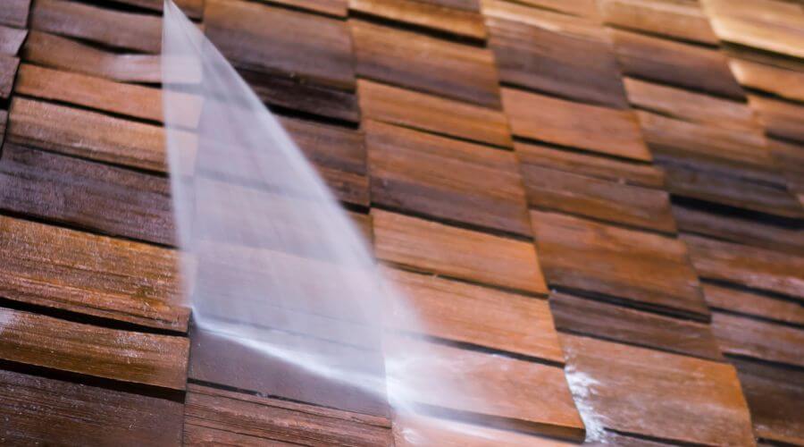 Professional gutter cleaning in Campo Seco, CA